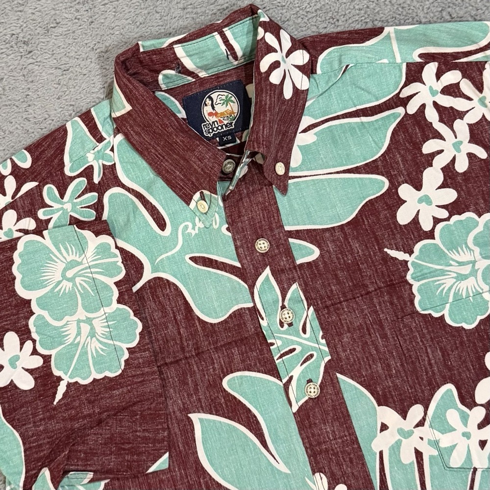 Reyn Spooner Reverse Print Men's XS Half-button Shirt Aloha Hawaiian Floral